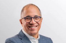 الدكتور أحمد شلبي عضو مجلس الشيوخ الدكتور أحمد شلبي عضو مجلس الشيوخ