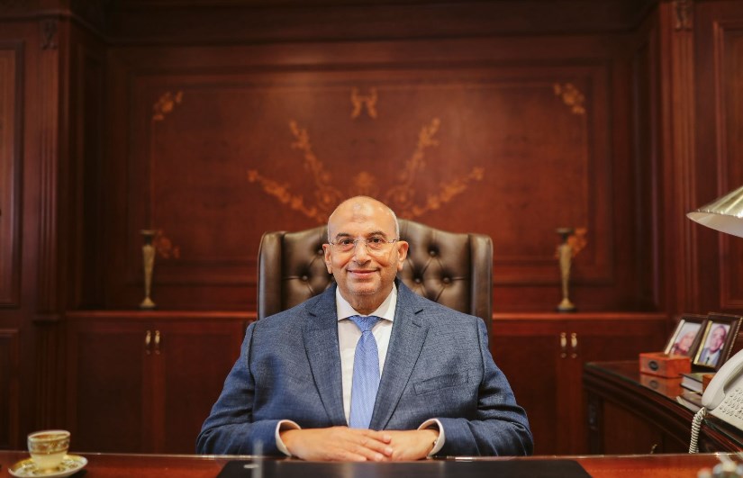 النائب أشرف عبدالغني النائب أشرف عبدالغني