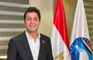 الدكتور أحمد علاء 