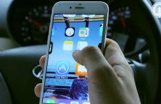  مخالفة استخدام الهاتف المحمول 