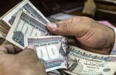 معاشات شهر إبريل