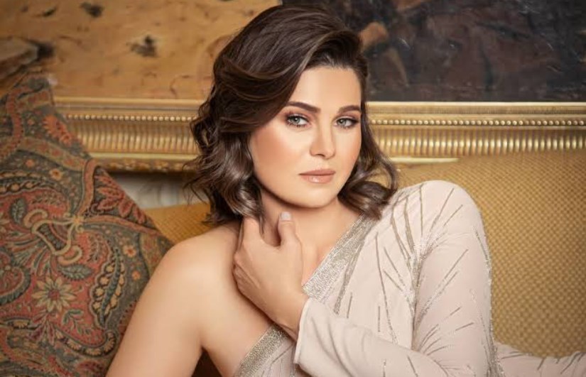 الفنانة يسرا اللوزي