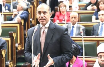 المستشار محمود فوزي وزير الشؤون النيابية