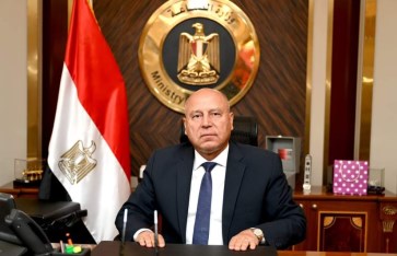 وزير الصناعة