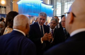 وزير السياحة