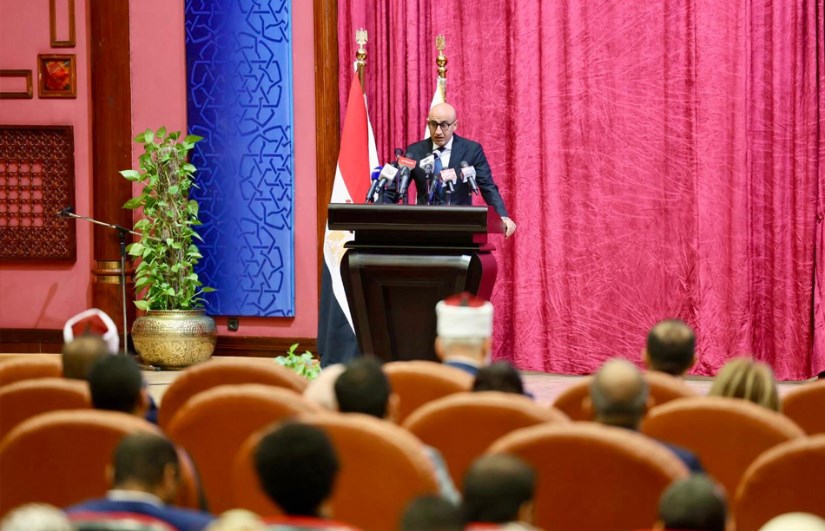 محمد عبد اللطيف وزير التربية والتعليم محمد عبد اللطيف وزير التربية والتعليم