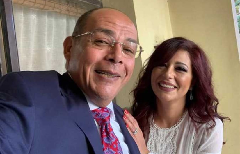 الاعلامي محمد مصطفي وزوجنه الاعلامي محمد مصطفي وزوجنه
