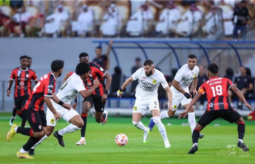 الاتحاد والرائد الاتحاد والرائد