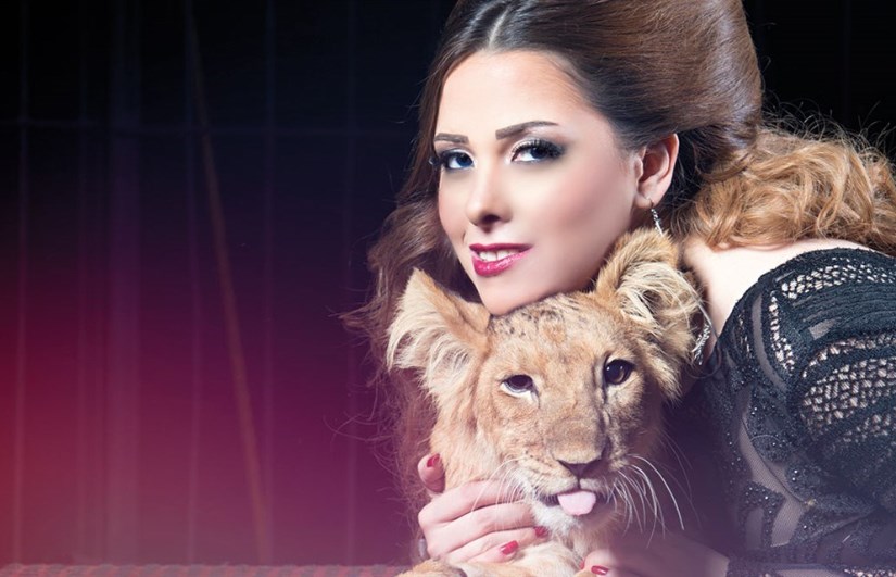 أنوسة كوتة مدربة الأسود أنوسة كوتة مدربة الأسود