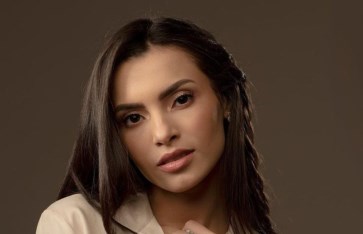 الفنانة المصرية كارمن سليمان
