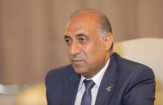 الدكتور أيمن الرقب