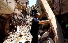 انهيار عقارين