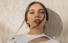 الفنانة سلمى أبو ضيف