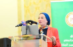 وزيرة البيئة 