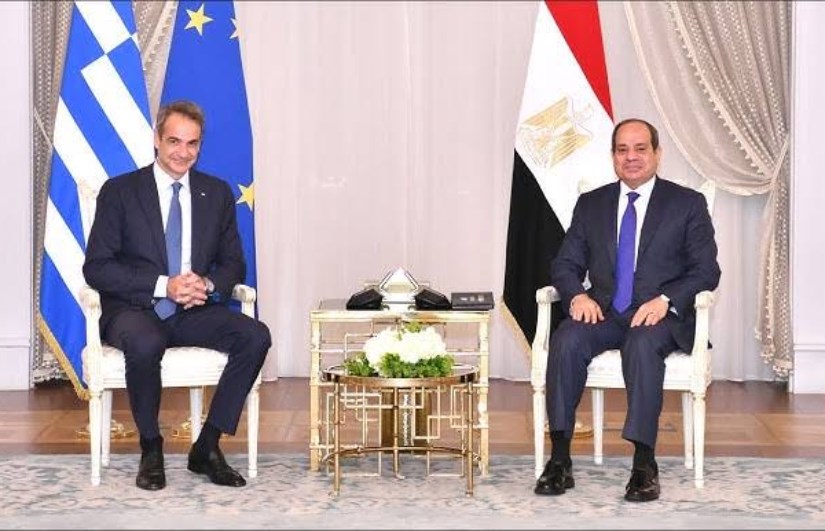 الرئيس عبد الفتاح السيسي الرئيس عبد الفتاح السيسي