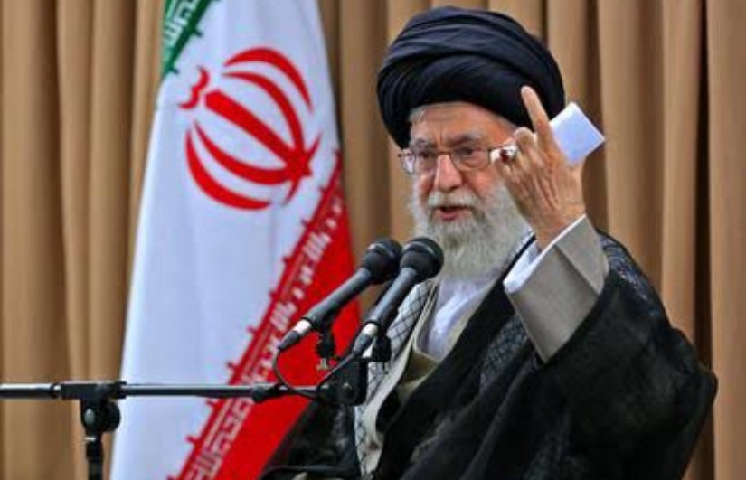 آية الله علي خامنئي آية الله علي خامنئي
