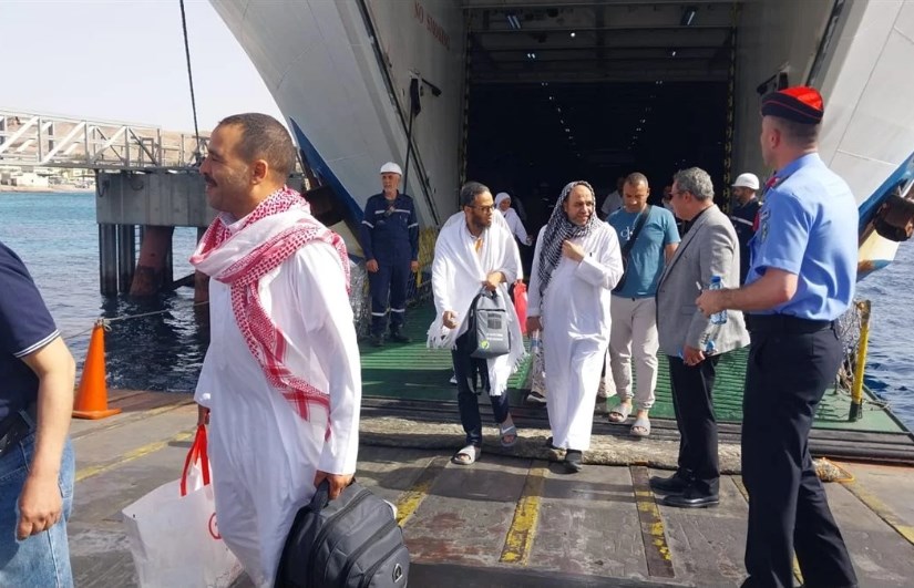حجاج السياحة البري حجاج السياحة البري