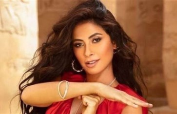 الفنانة روبي