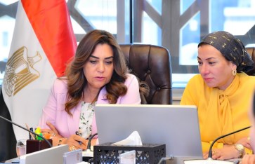 الدكتورة منال عوض