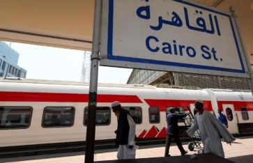 الآلاف من السودانيين يبدأون رحلة العودة من مصر بعد تحسن الأوضاع في الخرطوم