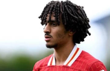كريم أحمد لاعب ليفربول 
