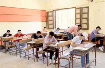 طلاب الثانوية 