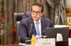  الدكتور خالد عبدالغفار وزير الصحة