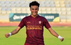 محمود عجيب لاعب الاتحاد السكندري