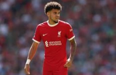 لويس دياز لاعب ليفربول 