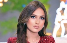 الإعلامية ياسمين عز 