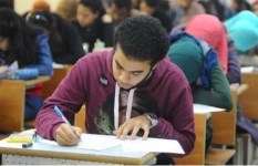 طلاب الثانوية 