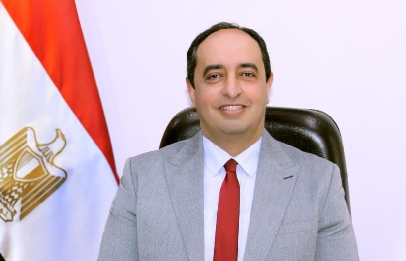 الدكتور عمرو عثمان الدكتور عمرو عثمان