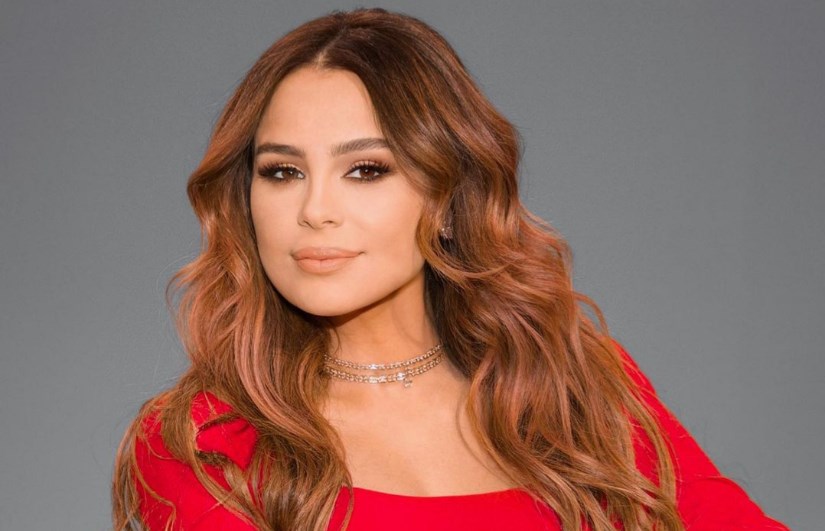 الفنانة كارول سماحة