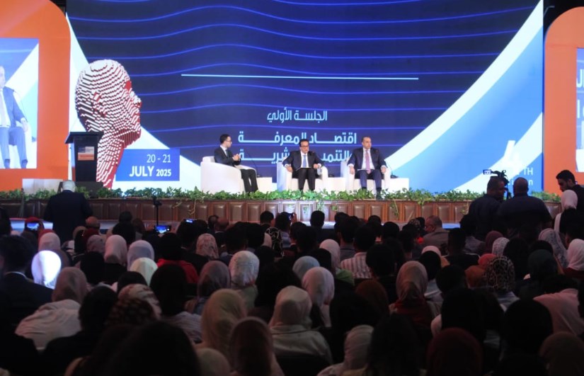 وزير الثقافة يشارك في افتتاح النسخة الرابعة من “ملتقى شباب المعرفة” بجامعة القاهرة وزير الثقافة يشارك في افتتاح النسخة الرابعة من “ملتقى شباب المعرفة” بجامعة القاهرة