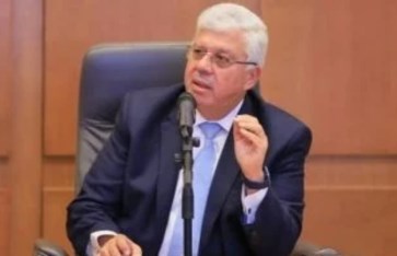 الدكتور أيمن عاشور وزير التعليم العالي والبحث العلمي