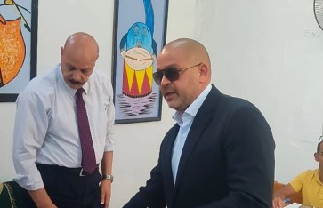 أحمد دياب يدلي بصوته في ثاني أيام التصويت