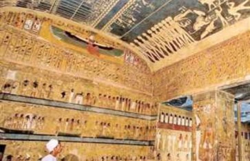 حريق محدود في وادي الملوك دون أضرار أثرية