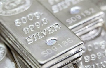 انخفاض أسعار الفضة محليًا وعالميًا اليوم
