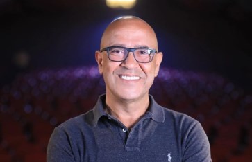 أشرف عبد الباقي يكشف أسرار طريفة عن أحمد السقا و"فورمة الساحل".. ويستعد لمسلسله الجديد