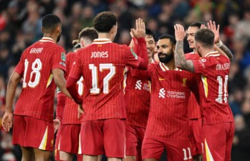 ليفربول يصطدم بآرسنال في قمة أنفيلد