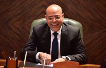 وزير العمل محمد جبران