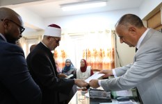  الدكتور نظير محمد عياد 
