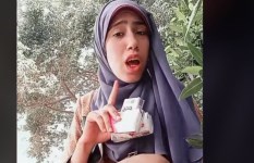 علياء قمرون