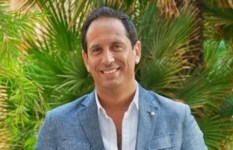 أحمد سالم المتحدث الرسمي باسم الزمالك 