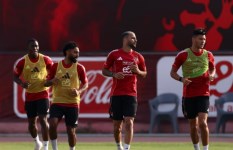 القنوات الناقلة وتشكيل الأهلي في مواجهة فاركو