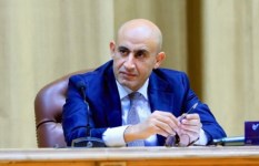 التاريخ مادة أساسية في الصف الثاني الثانوي