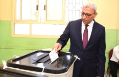 وكيل أول مجلس النواب يدلي بصوته في انتخابات مجلس الشيوخ