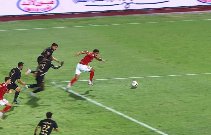 الأهلي وفاركو
