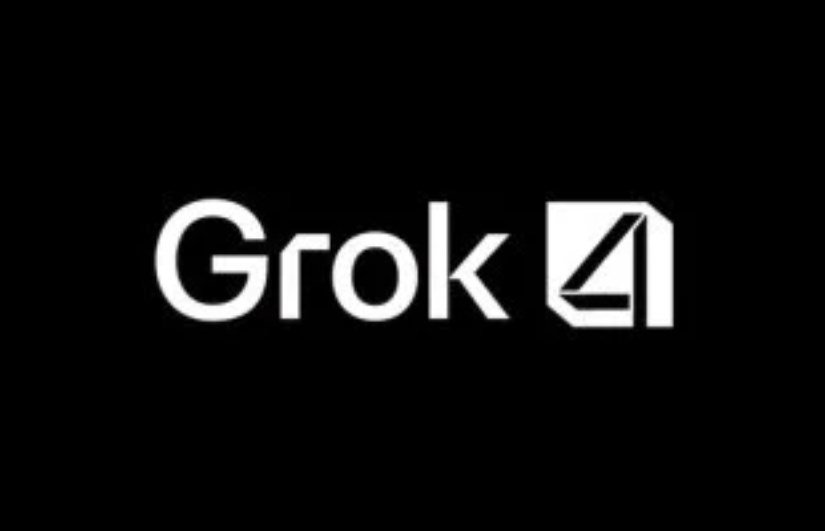 xAI توفر Grok 4 مجانًا عالميًا