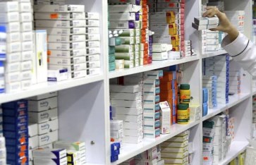 أزمة استثمارات شركات الأدوية في بريطانيا..  أستاذ اقتصاديات الصحة: مصر أمام فرصة ذهبية لتعزيز الأبحاث السريرية